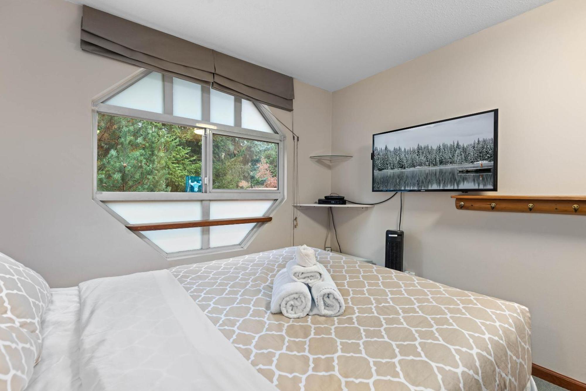 Appartamento Stoney Creek Sunpath By Whistler Premier Esterno foto